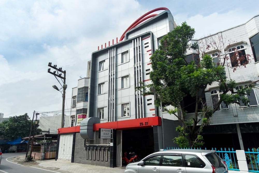 Oyo 279 Deli Homestay Medan Exterior foto